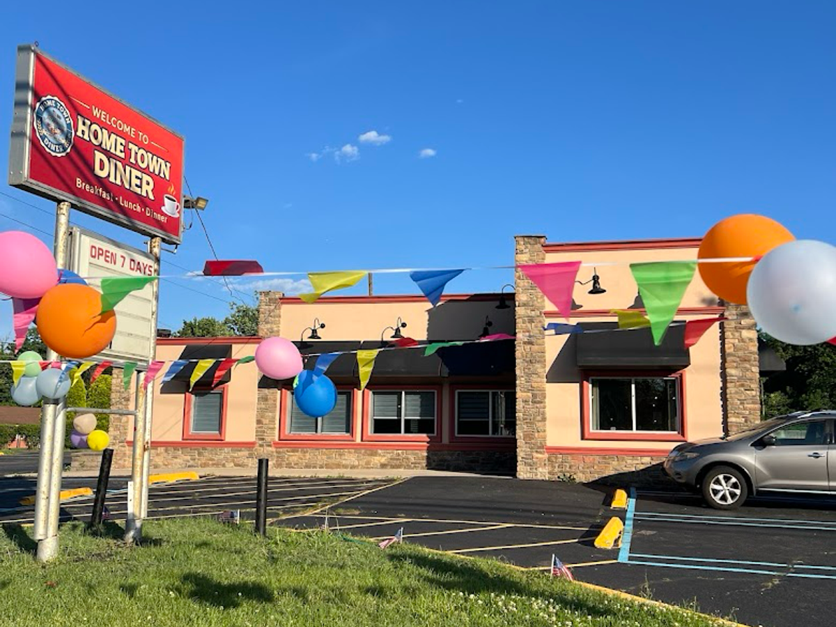 Hometown Diner exterior and roadside sign on Route 130 in Bordentown, New Jersey